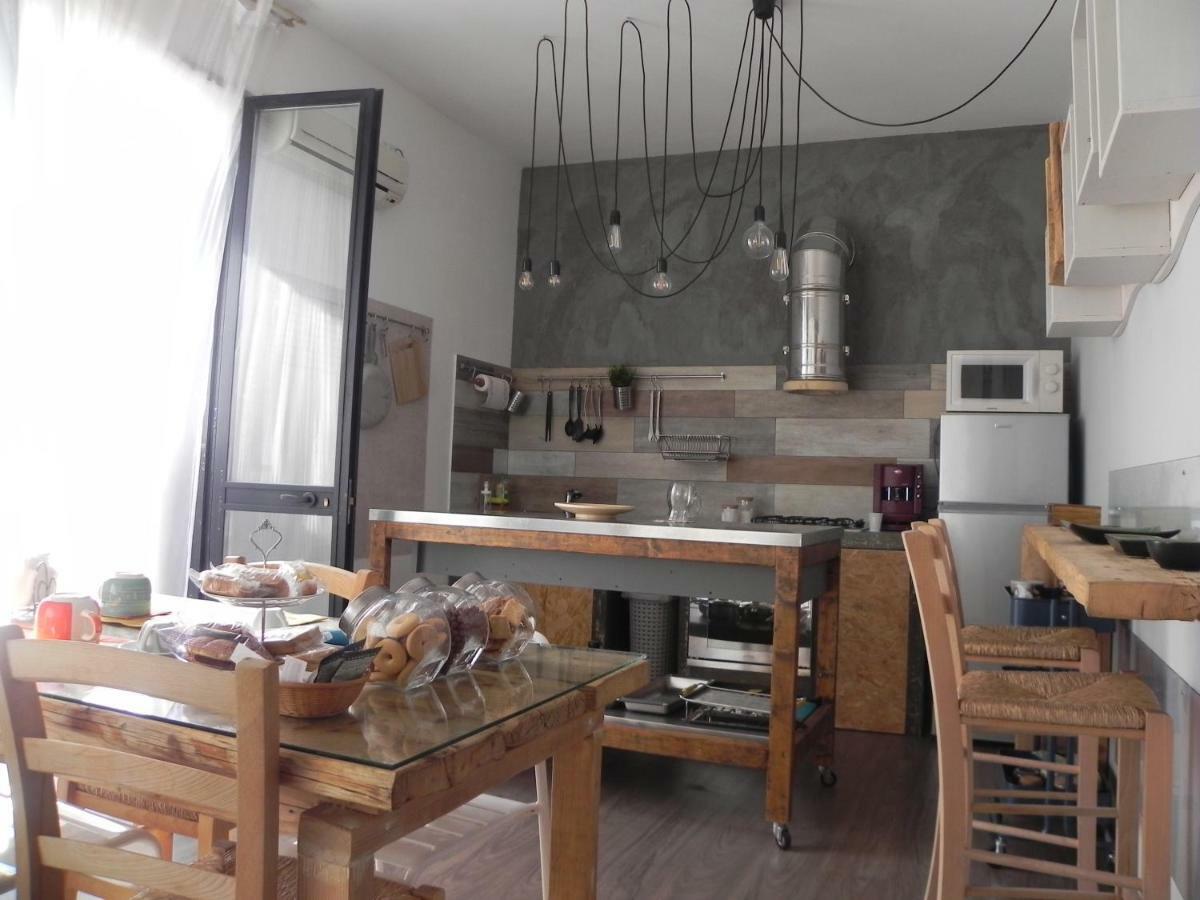 Gea Etna Apartment&Rooms Nicolosi Exterior foto