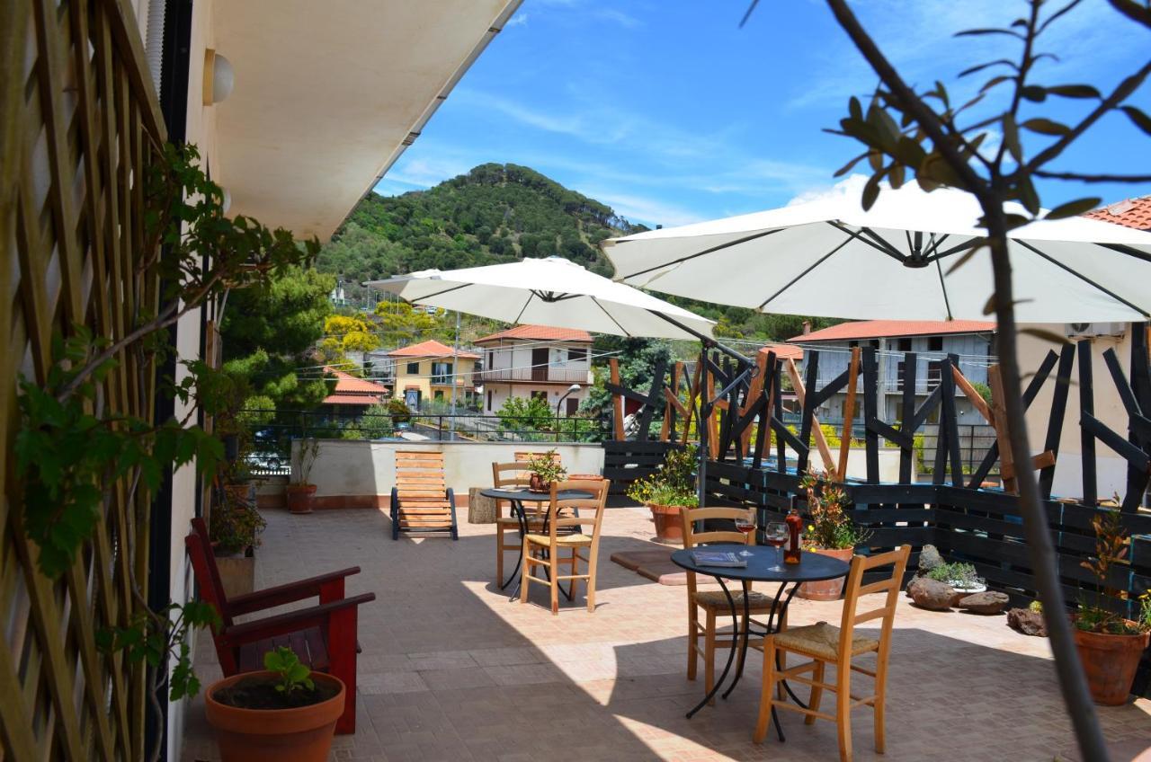 Gea Etna Apartment&Rooms Nicolosi Exterior foto